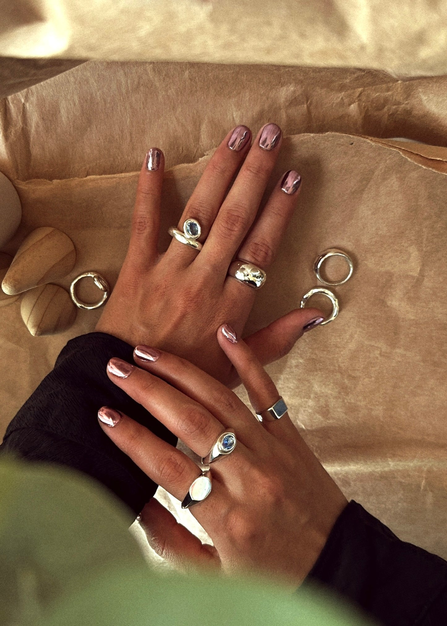 Lumen - Sapphire Sculptural Band