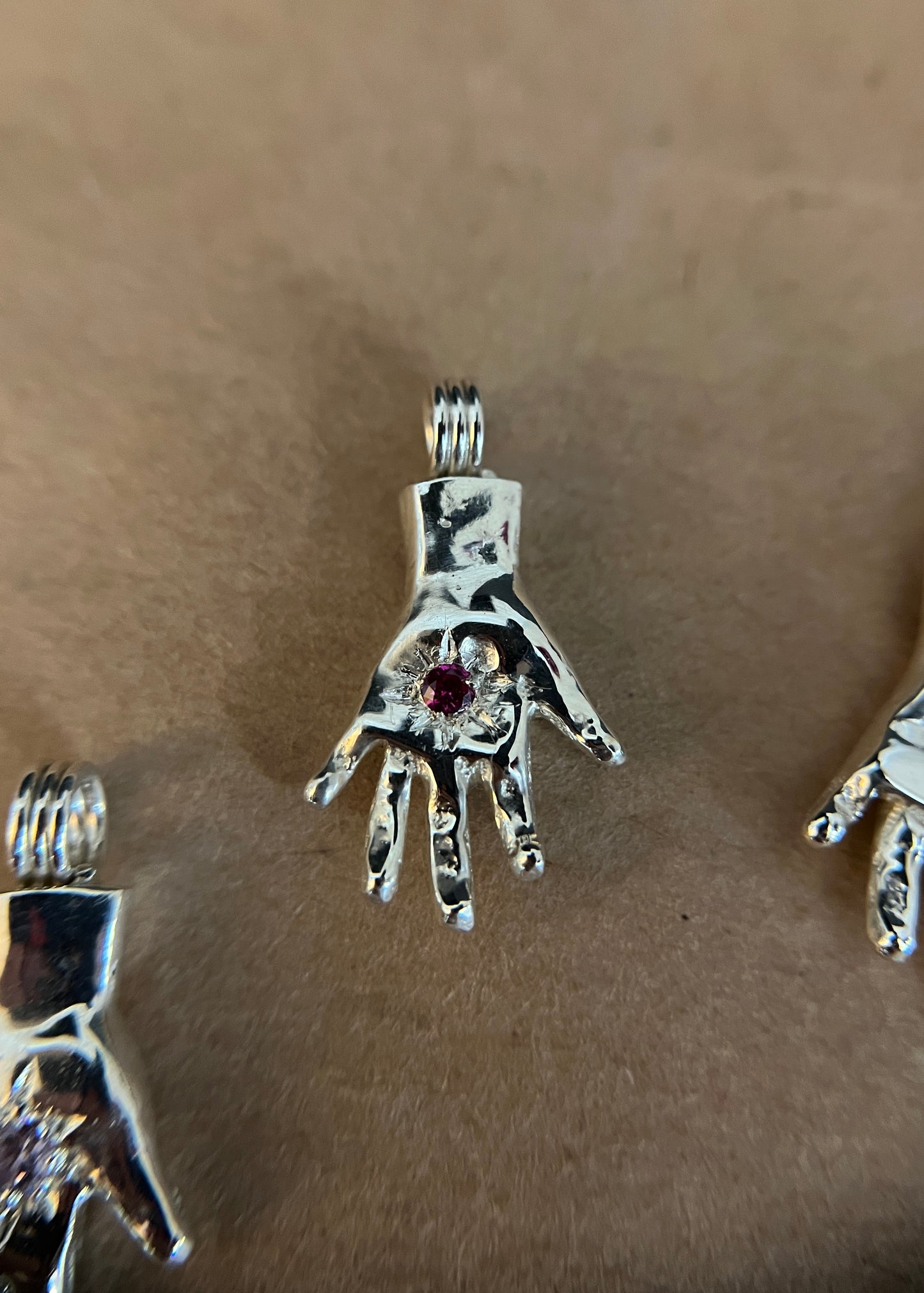 Lefty no. 02 - ruby